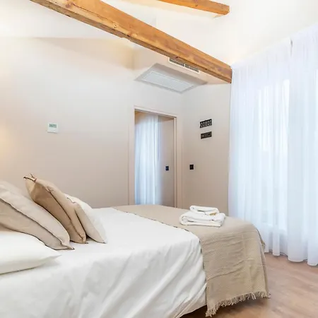 Ando Apartment